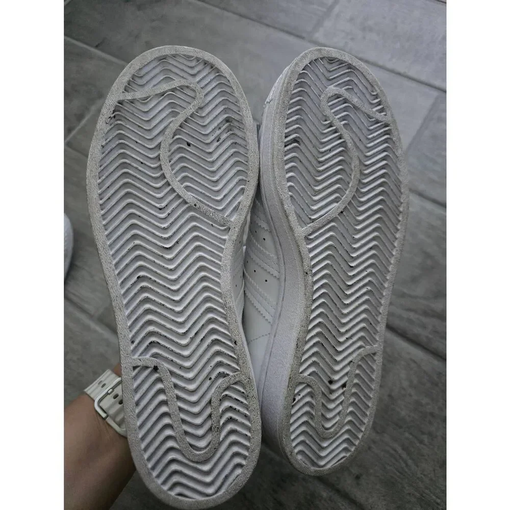 Women's Adidas Original Superstar Sneakers‎ White Red Green Blue Size 5